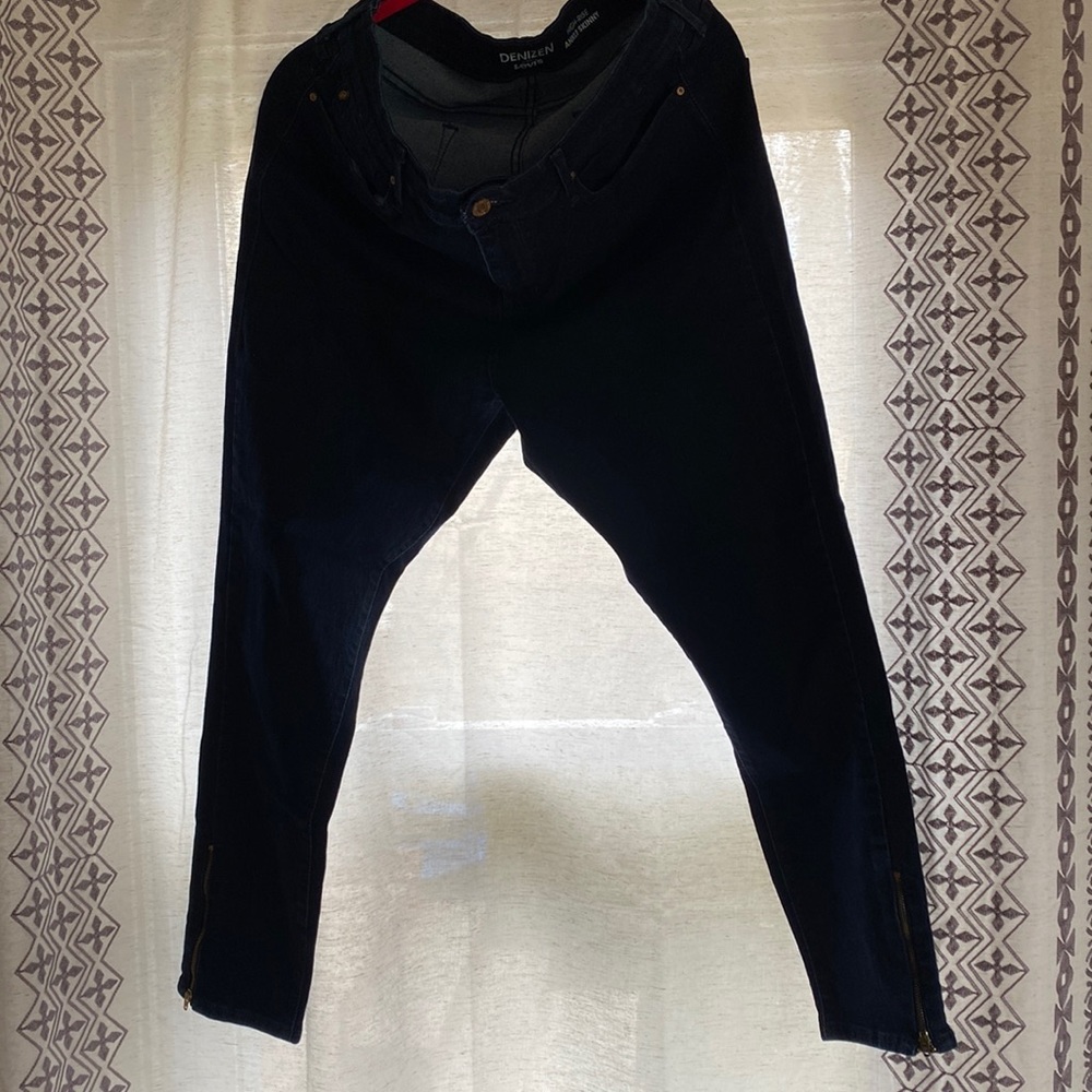Denizen by Levi’s skinny jeans size 18 - dark blue